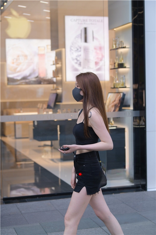 8142b2zaa2r5yo2.jpg