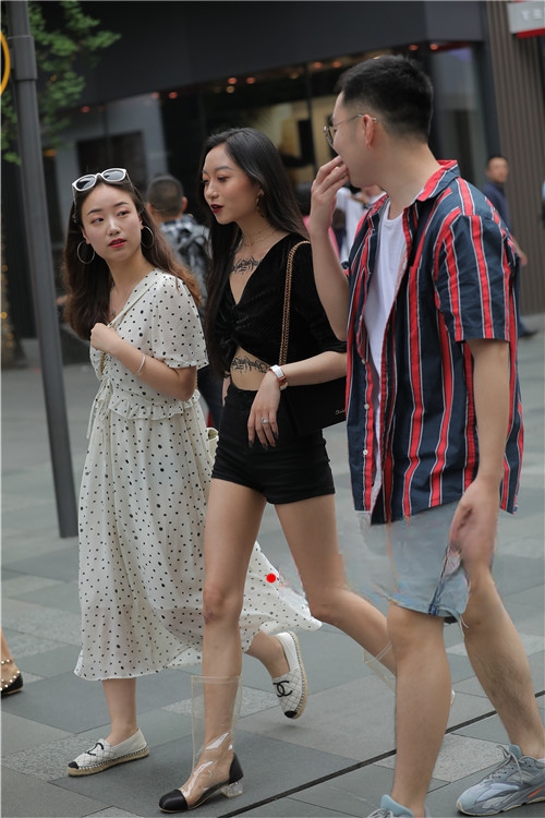 7778u5zi3t41jvk.jpg