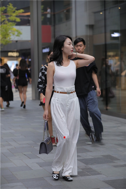 7790iu2wqwmlsk5.jpg