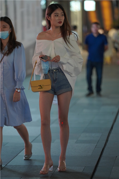 75531hdf3n3ks1e.jpg