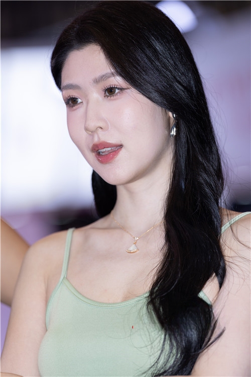3293451tvri3t0fs.jpg