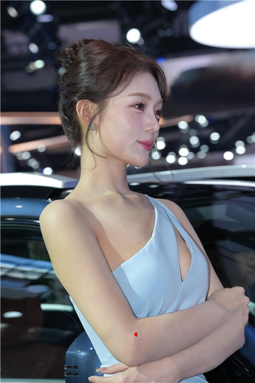 32820x1lnzo4cxg5.jpg