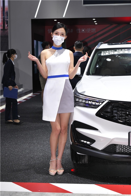 3260711eimsxfpvc.jpg
