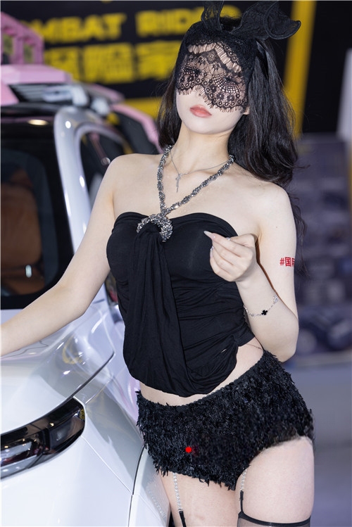 32488c5zyywhr3it.jpg