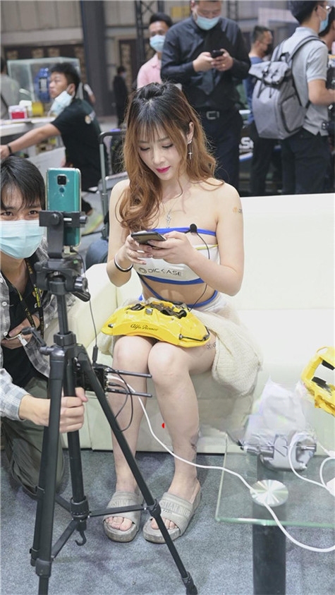 6081ahut1awwfvy.jpg