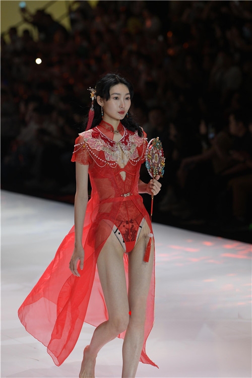 235205q23n3342ml.jpg