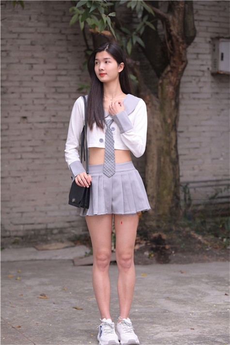 5694ozy5rfvuki5.jpg