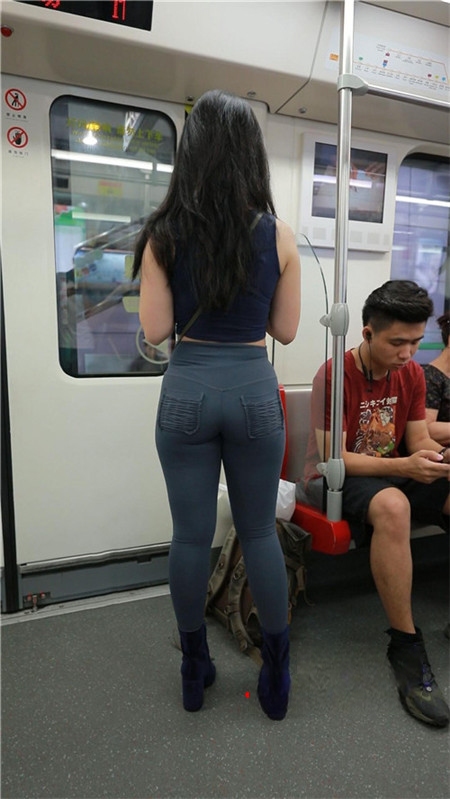 2999kiu1jsxbwfe.jpg