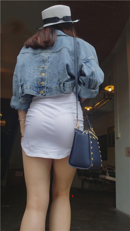 3296jh1ynsl3cti.jpg