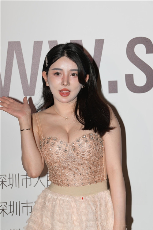 29613pypj33zi310.jpg