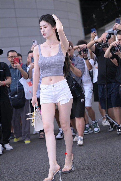293323fagtup4qv0.jpg