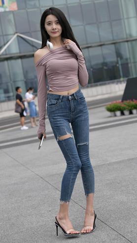 28866p0nfdt03vv5.jpg