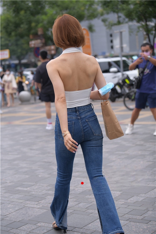 8741mztyg0bqcne.jpg