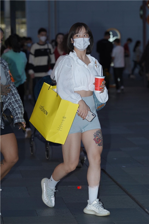2976715p4ttiygsk.jpg