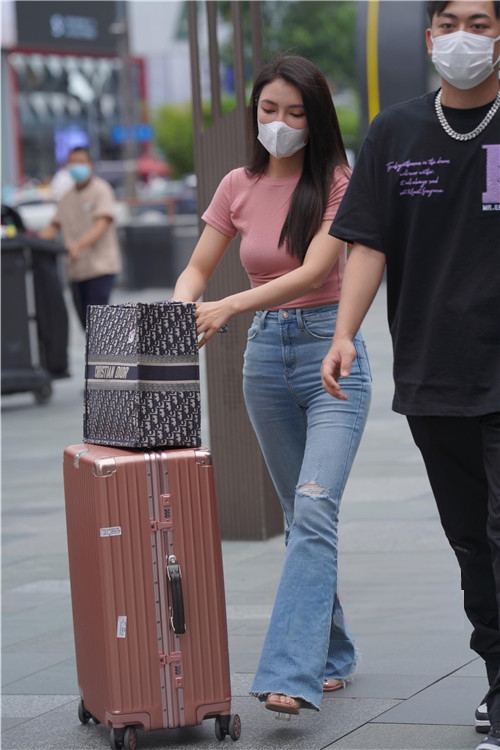 29131lcjfhzlt4o1.jpg