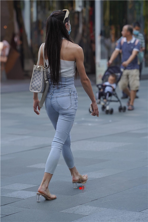 29130lbgab5tetub.jpg