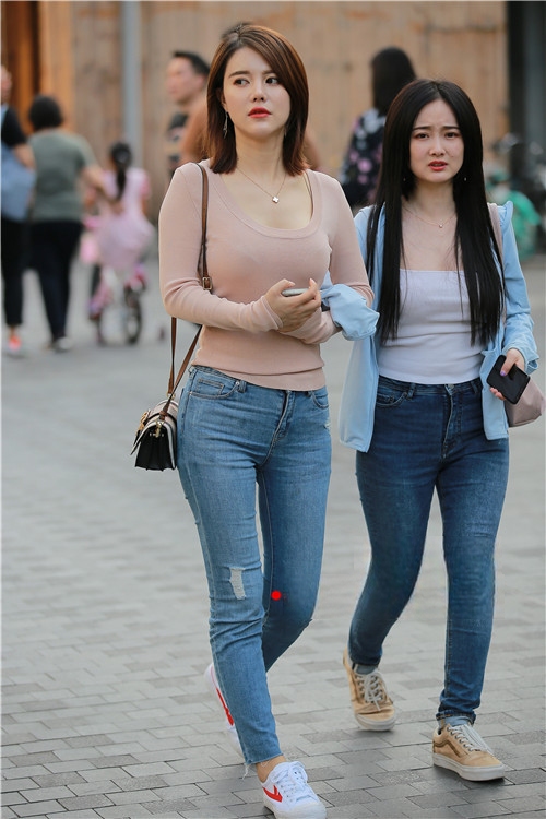 7904lawfcf5fcv1.jpg