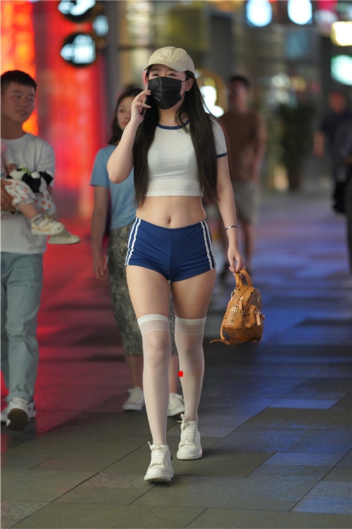 7556ghoszkxcw2t.jpg