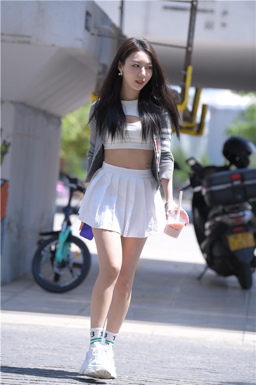 190993mrqlqjl5ko.jpg