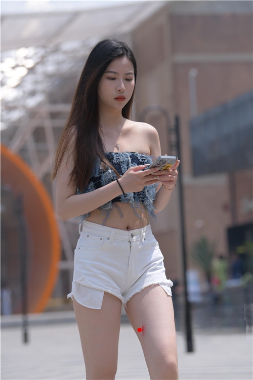 17765yukgvgg45zi.jpg