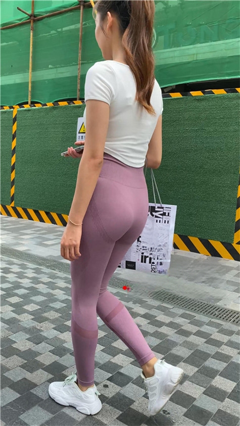 6883vchipip4fku.jpg