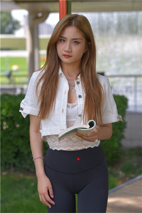 6862c1nyefivuzu.jpg