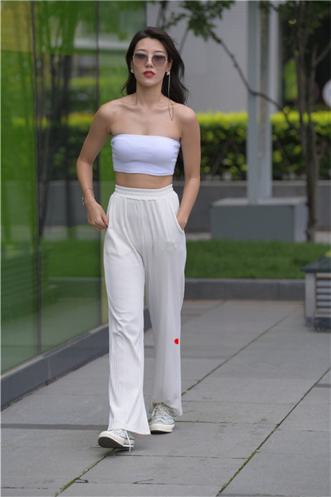6809tv2mmvxoxmf.jpg