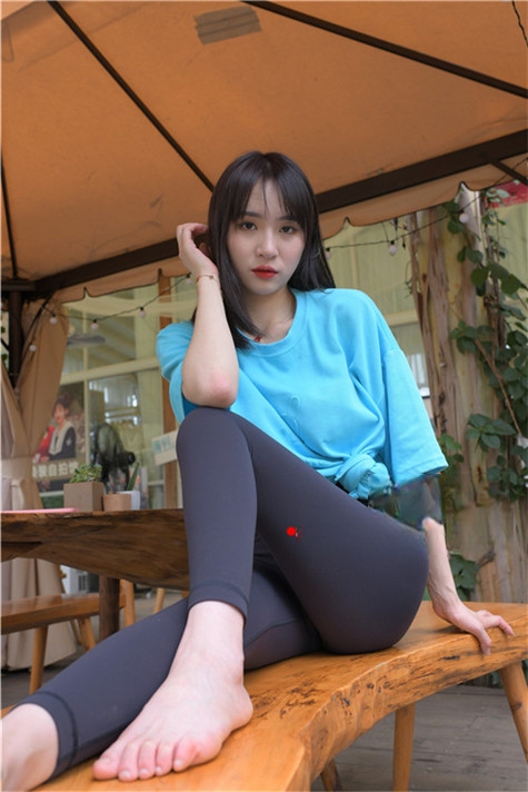 6798txxplt5em15.jpg