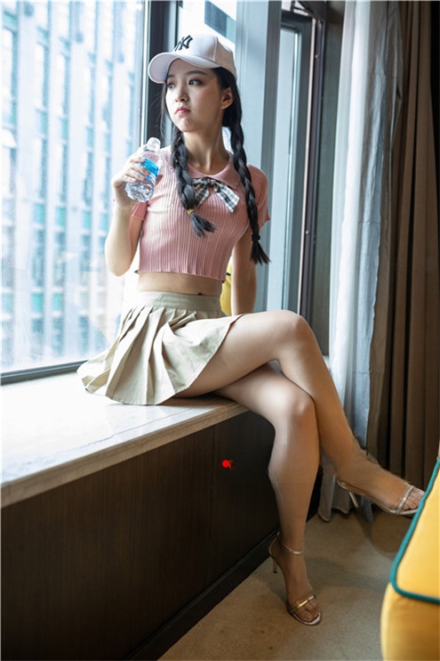 7062skl4e0g3v2f.jpg
