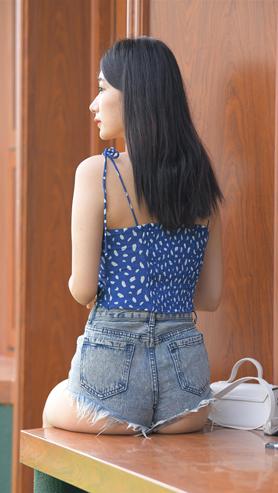 16040jmjax4ulxsz.jpg