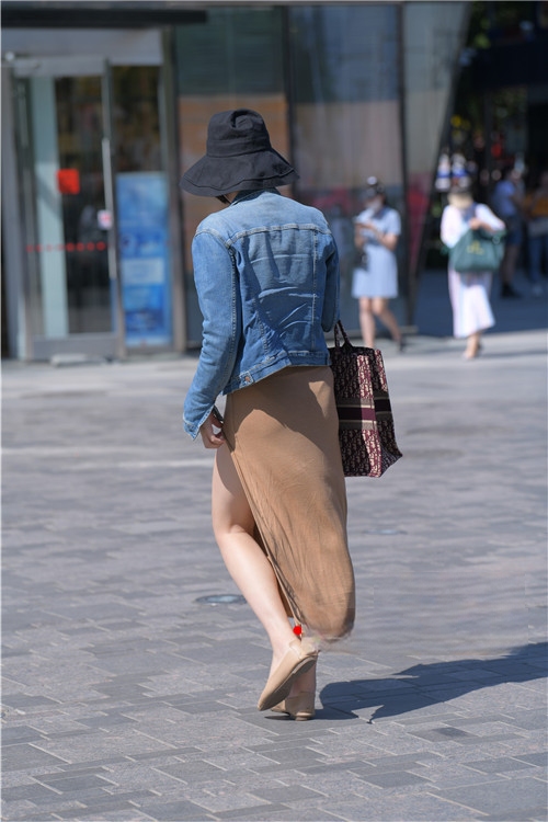 8388abrcdv3jnh3.jpg