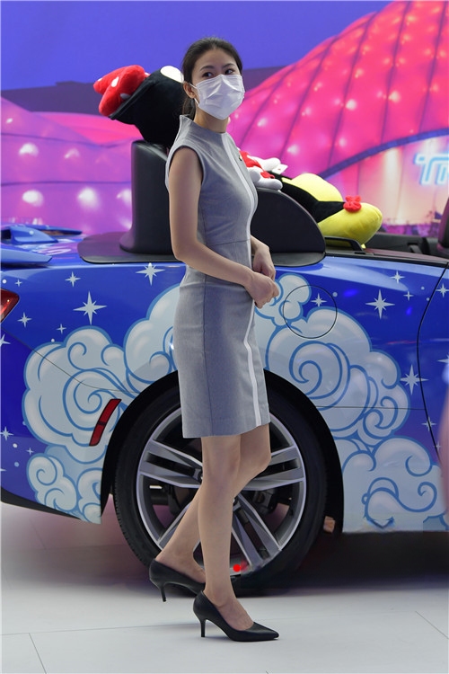 31932b3tlevwoicf.jpg
