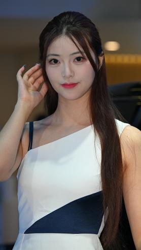 31012i1stqlixsqt.jpg