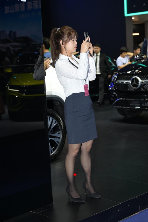 23795r5ufsnzntp5.jpg