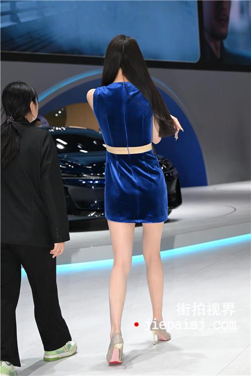 23723xixtfncnwtn.jpg