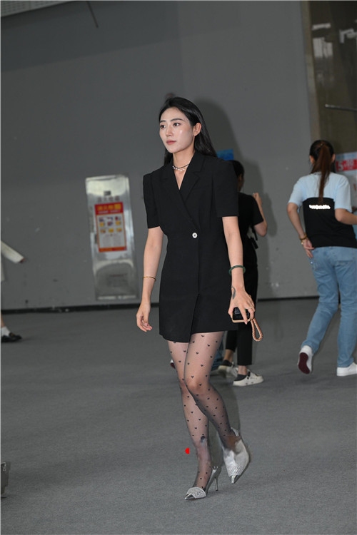 23687jt1f3gm0eut.jpg
