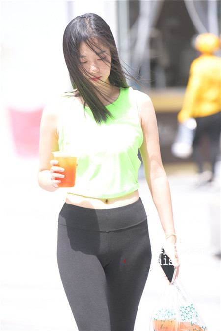 3975glhahg2trwf.jpg