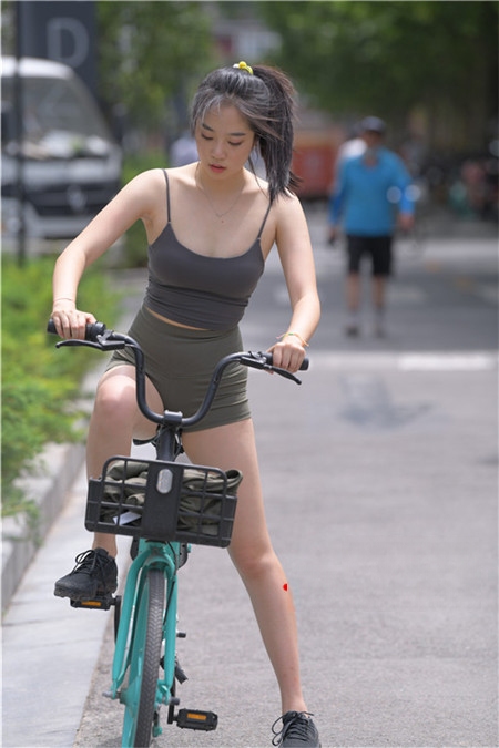 3944ghbw3ebwo30.jpg