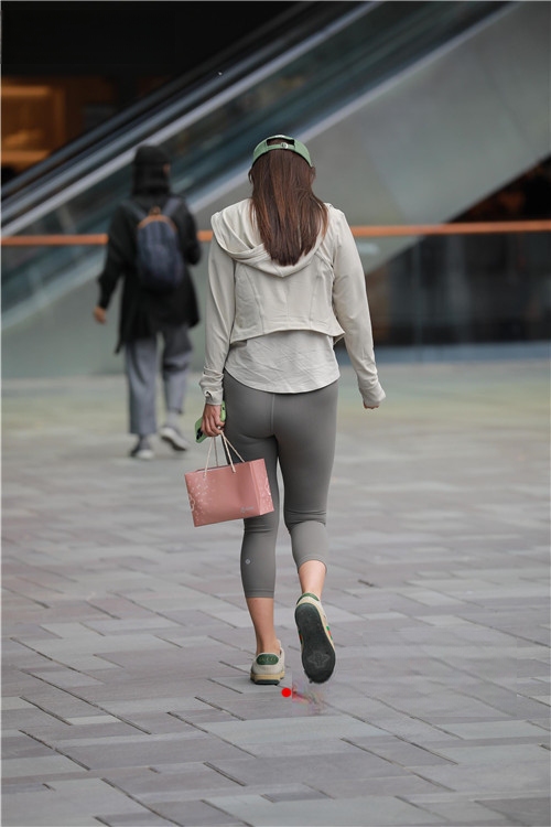 28070bpxcclgmwpo.jpg