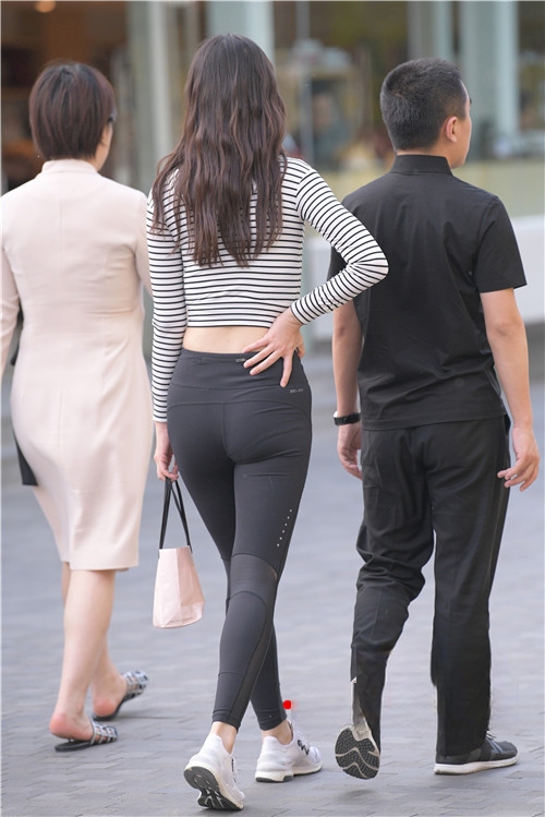 27862o42kajlme1g.jpg