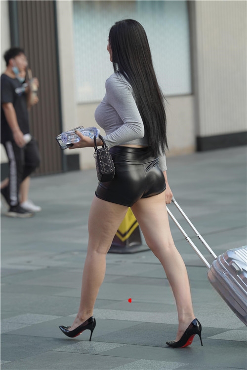 27373j4ziq2qxliy.jpg