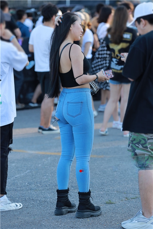 8140hd2opnnevnn.jpg