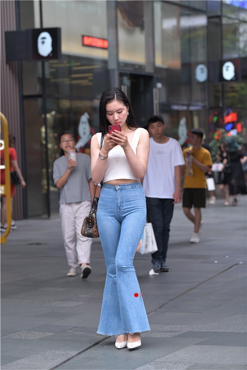 8072sz0rugihw4d.jpg