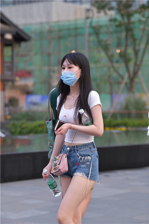 8063t40wejgd5d3.jpg