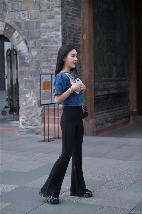 8061ofyx4j3visc.jpg