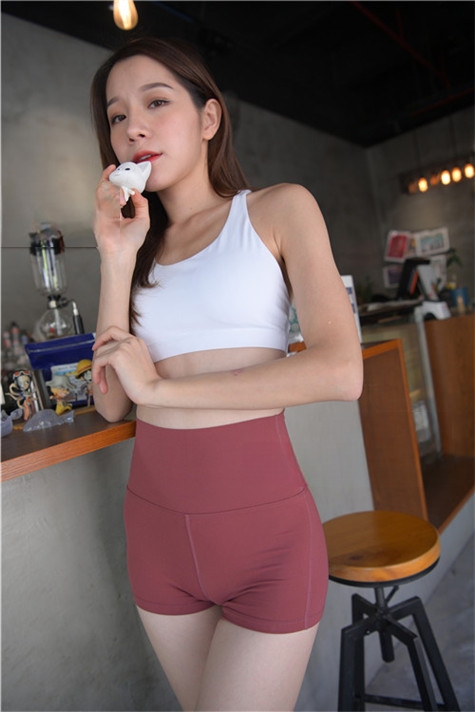 55883ges20xawoq.jpg