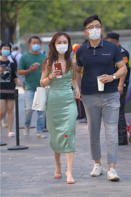 79790shgo04rzuy.jpg