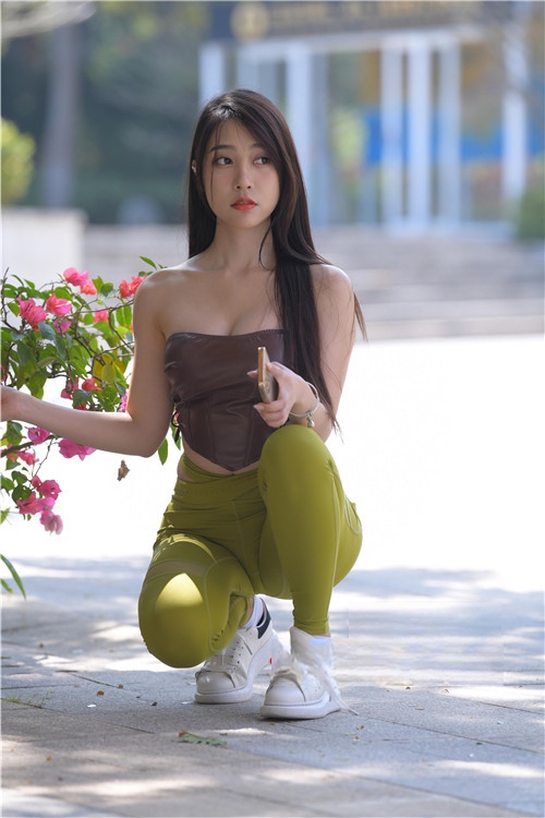 14840j4fjv3rlcng.jpg