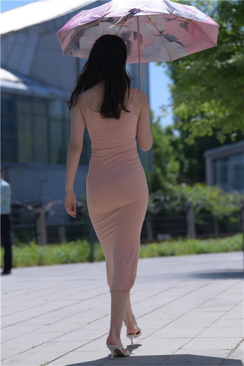 13766a3gq5vx01cb.jpg