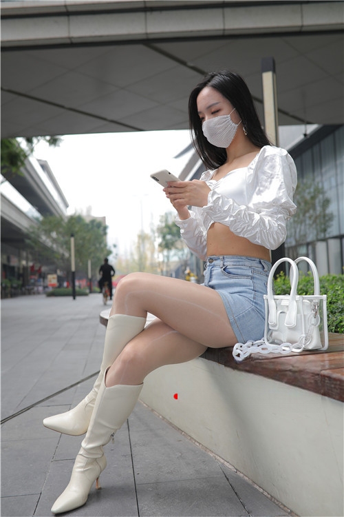 8036mljfmvb1x0i.jpg